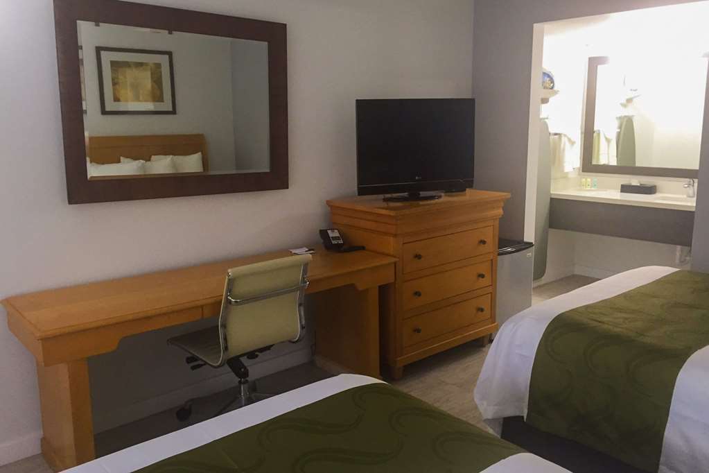 Quality Inn University North I-75 Ґейнсвілл Номер фото